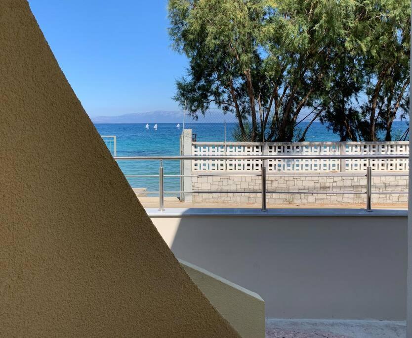 Blue Flag Award Winning Ormos Lo Beach: Home 1 Vrontádos Exterior foto