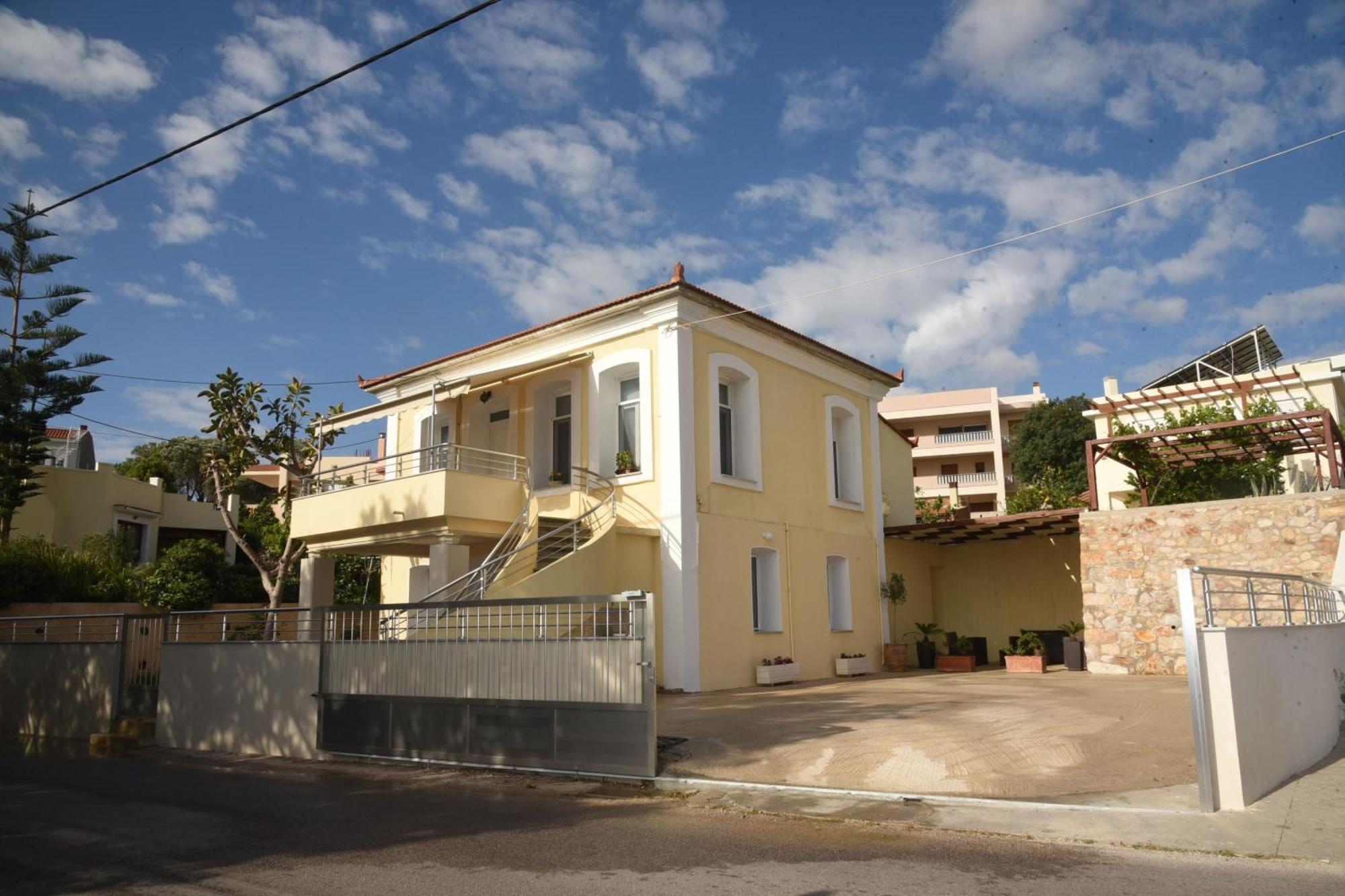 Blue Flag Award Winning Ormos Lo Beach: Home 1 Vrontádos Exterior foto